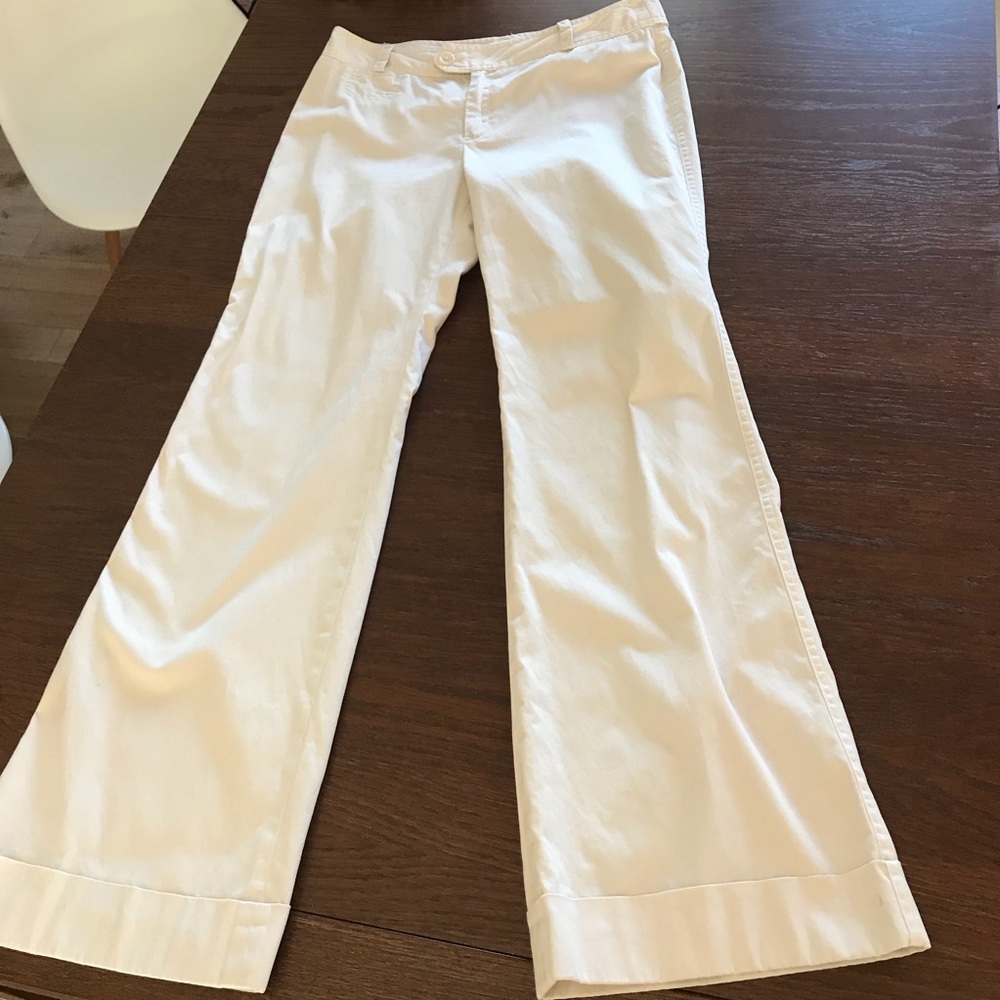 Martin Fit light khakis- great shape